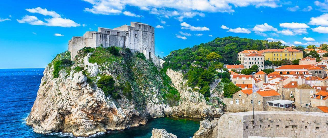 Апартаменти Happy Dubrovnik Centre-Free Parking Екстер'єр фото